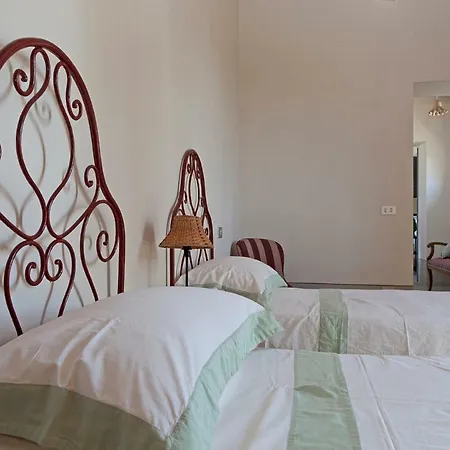 Fattoria Muricci, I Cachi - Chianti, Tuscany Villa